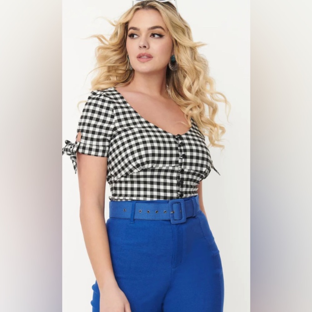 Unique Vintage Black & White Gingham Noreen Top size small